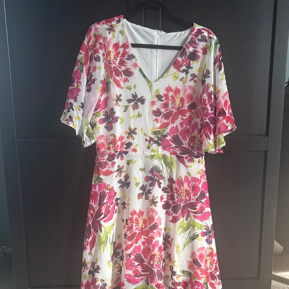 Bobeau Pink and Green Floral Midi Dress